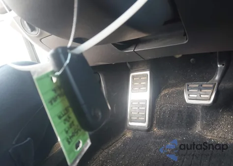 2019 Volkswagen Jetta Gli 2.0T 35Th Anniversary Edition/2.0T Autobahn/2.0T S from USA, damaged, VIN 3VW6T7BU3KM221714